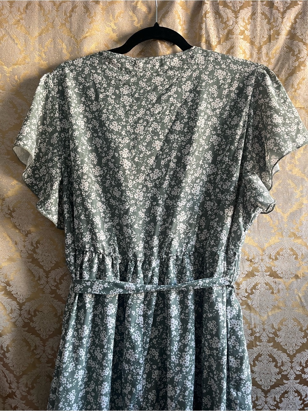 Bloomchic Sz 18 Floral Tie-Waist Midi Dress Sage Green White Floral Print
